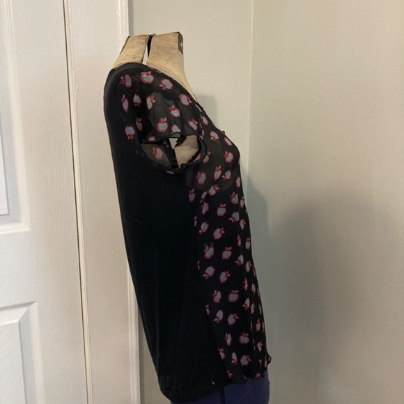 Speechless red black apple design 2 layer casual shirt - Picture 2 of 8